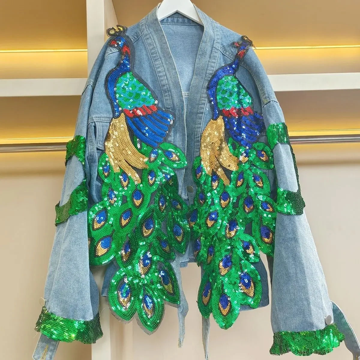 Women V-neck 3D Peacock Sequined Embroidery Jean Coat Autumn Animal Beaded Denim Jacket Shiny Streetwear Cardigan Tops Jaqueta